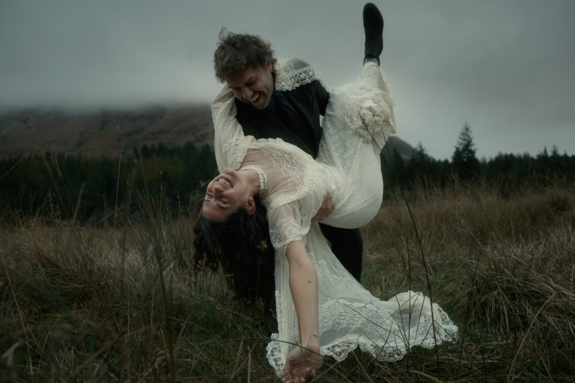 wedding couple eloping at Glencoe scotland