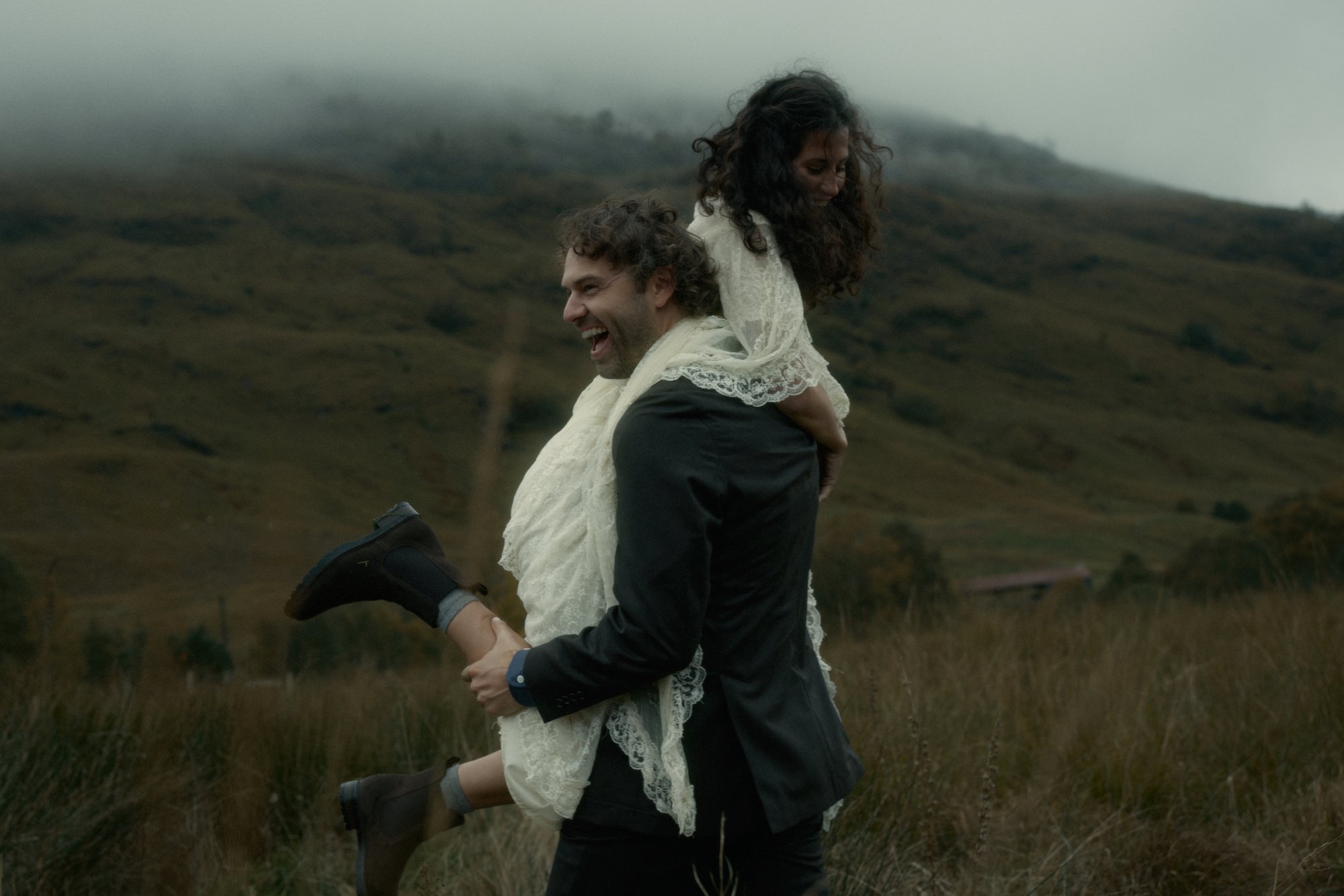 wedding couple eloping at Glencoe scotland