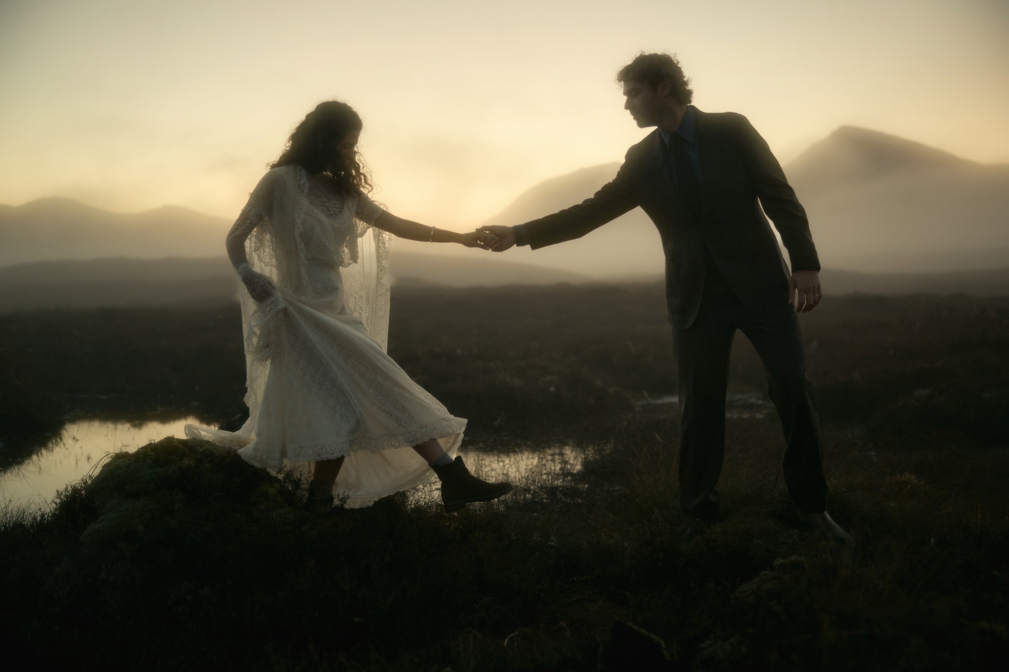 wedding couple at Glencoe at sunset