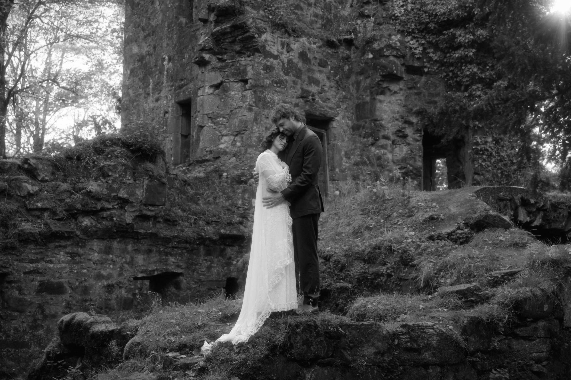 finlarig castle elopement photrographer